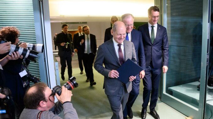 O.Scholz Ministerpräsodntenkonferenz
